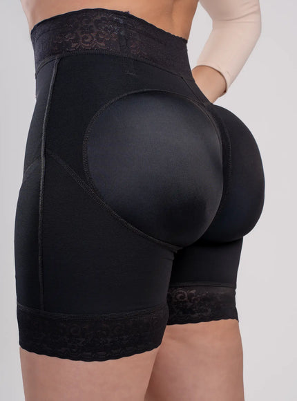 Shorth levanta cola con broches alta compresión