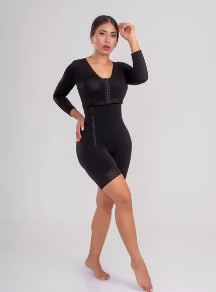 Faja posquirurgica doble cierre invisible costados con brasier posquirurgico manga larga